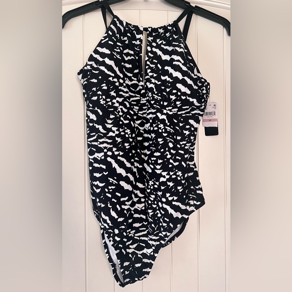 NWT ISLAND ESCAPE 100 poolside one piece swimsuit bikini size 12 zebra print - Picture 3 of 7